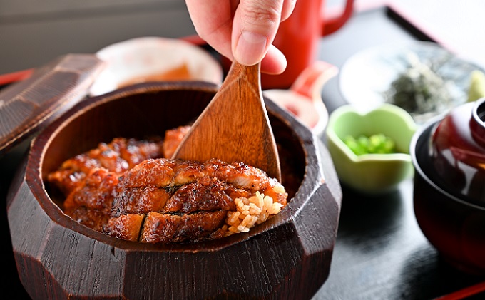 岐阜県関ケ原町のふるさと納税 三河一色産 備長炭手焼き 昭和9年創業 魚しげのこだわりのひつまぶし 1名様お食事券