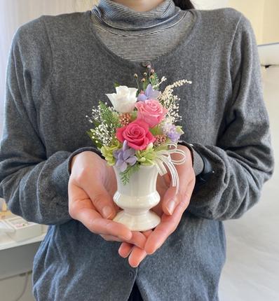 埼玉県春日部市のふるさと納税 AJ021-1 プリザーブドフラワーアレンジ【カリヌゥ 2個セット パープル/ピンク】春日部市 シュガーパイン