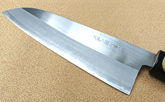青紙割込ステン鍛造包丁三徳165mm キッチン用品 / 兵庫県小野市