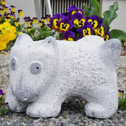 犬の彫刻「ぼくの家」 石 ストーン 雑貨 職人 伝統工芸 伝統工芸品